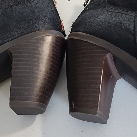 Vintage Massimo Black Heeled Ankle Boots Zip Back Red Opening Rubber Soles - Picture 9 of 16